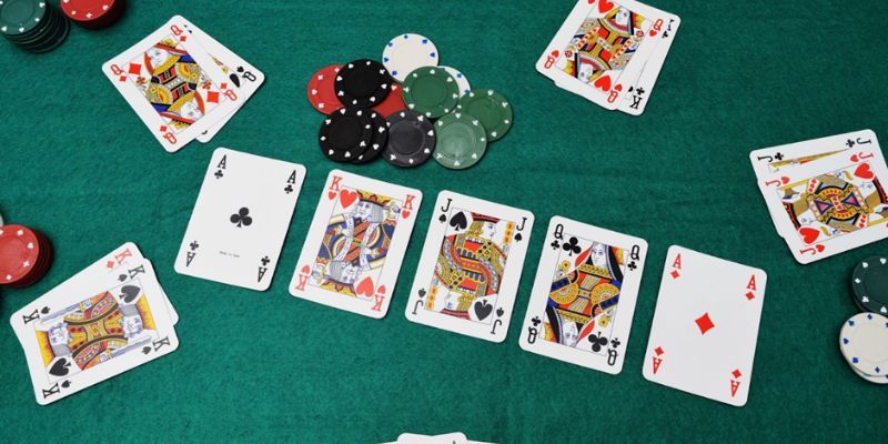 Poker 97Win có cách chơi khá đơn giản, dễ tham gia cá cược